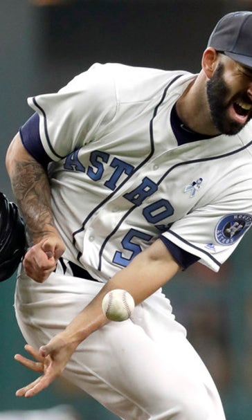 Gattis, Valbuena homer as Astros top Reds 6-0